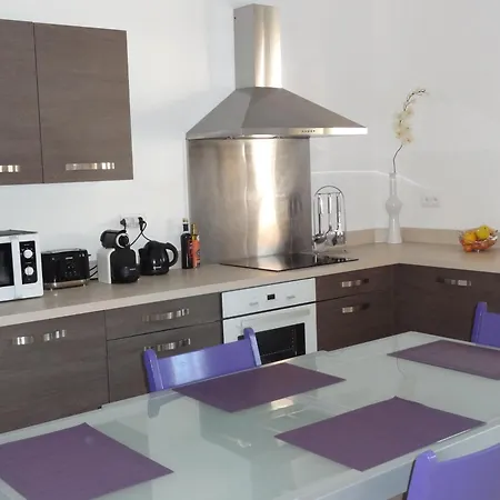 Santa Giulia Park 1 Avec Piscine A Proximite Des Plages