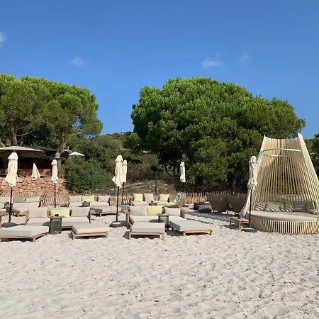 Santa Giulia Park 1 Avec Piscine A Proximite Des Plages アパート ポルトヴェッキオ