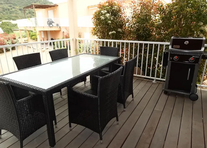 Santa Giulia Park 1 Avec Piscine A Proximite Des Plages * 维琪奥港